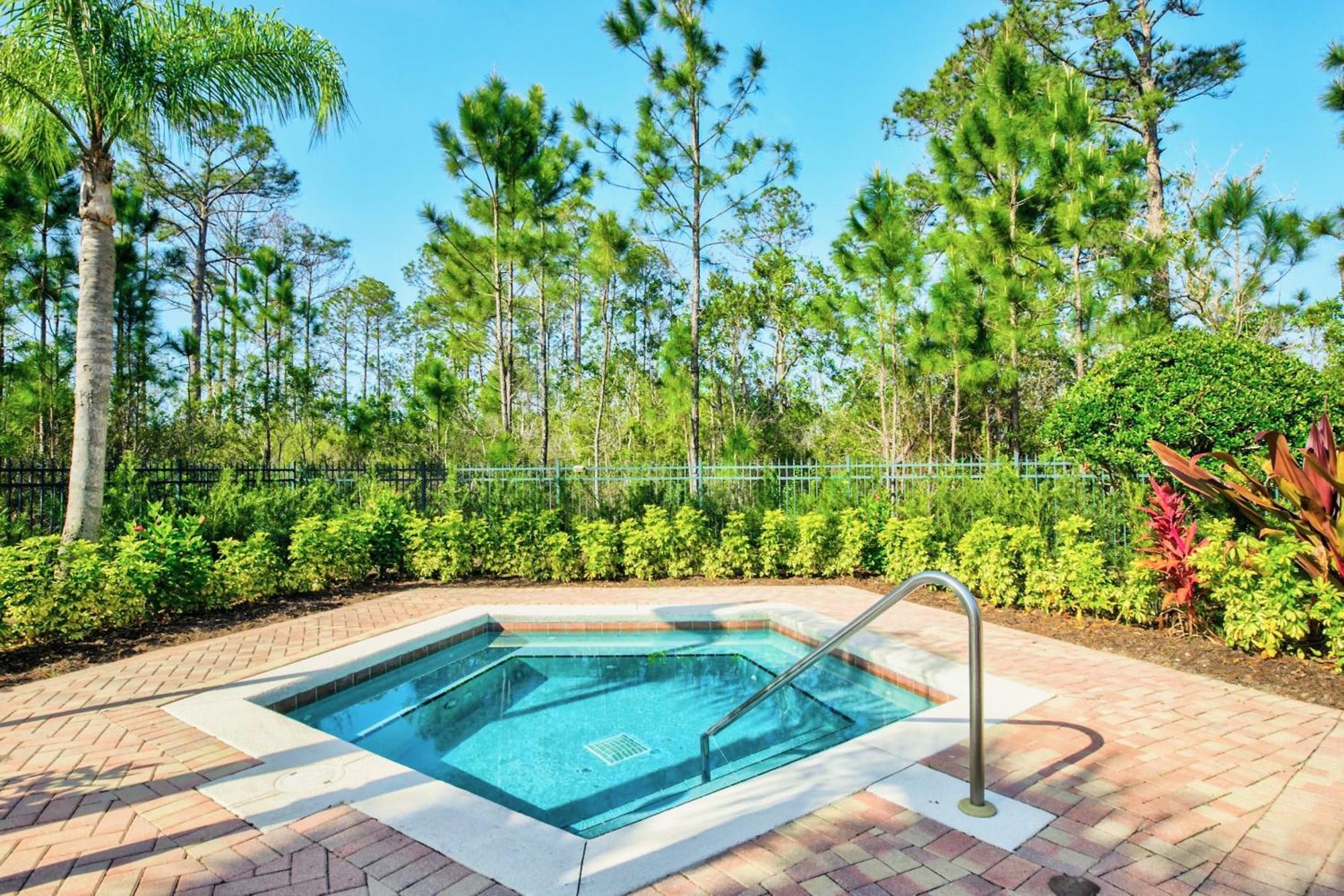 Bright & Modern 2Br Condo With Pool & Hot Tub, Near Disney! Orlando Exteriör bild