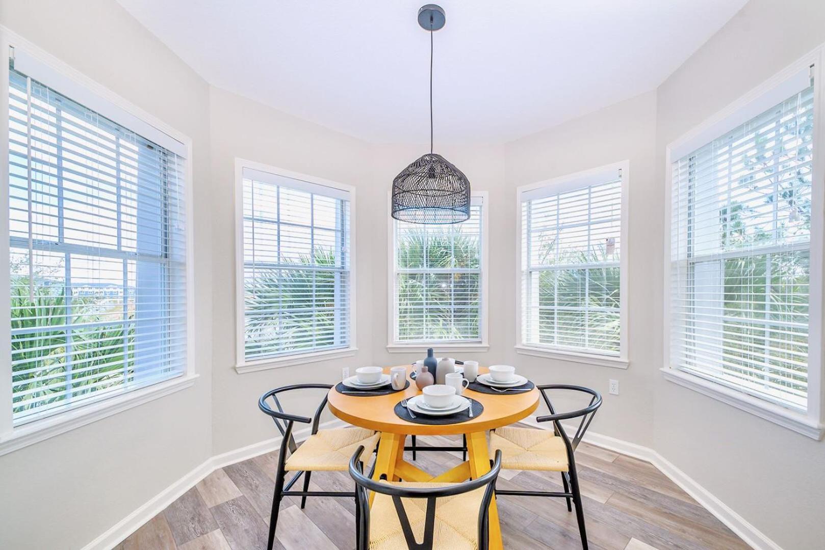 Bright & Modern 2Br Condo With Pool & Hot Tub, Near Disney! Orlando Exteriör bild